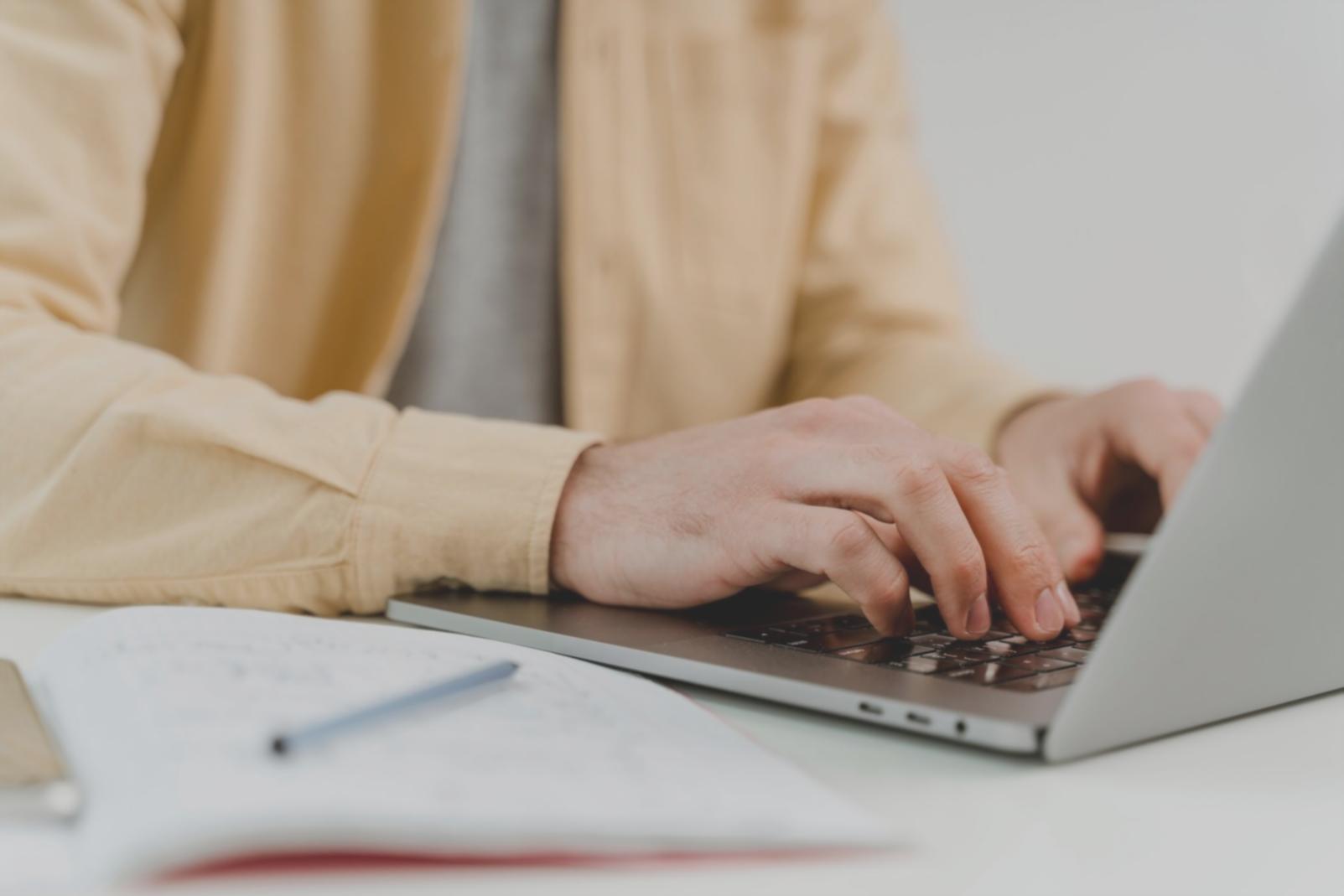 Analyse de processus financiers pour optimisation